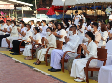 พิธีทำบุญตักบาตร ข้าวสารอาหารแห้งและหล่อเทียนพรรษา พารามิเตอร์รูปภาพ 1