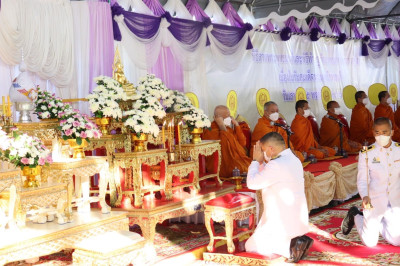 พิธีสวดพระพุทธมนต์ และพิธีทำบุญตักบาตรถวายพระราชกุศล พารามิเตอร์รูปภาพ 1