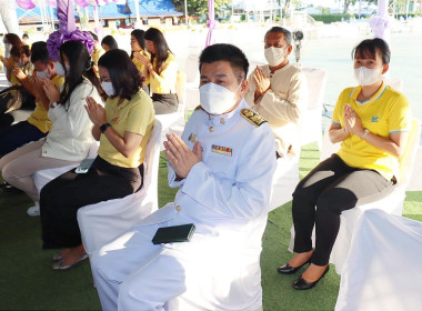 พิธีสวดพระพุทธมนต์ และพิธีทำบุญตักบาตรถวายพระราชกุศล พารามิเตอร์รูปภาพ 2