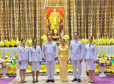 พิธีเจริญพระพุทธมนต์ ทำบุญตักบาตรถวายพระราชกุศล ... พารามิเตอร์รูปภาพ 10