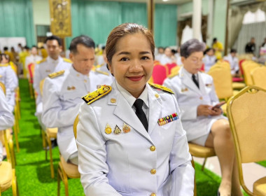 พิธีเจริญพระพุทธมนต์ ทำบุญตักบาตรถวายพระราชกุศล ... พารามิเตอร์รูปภาพ 2